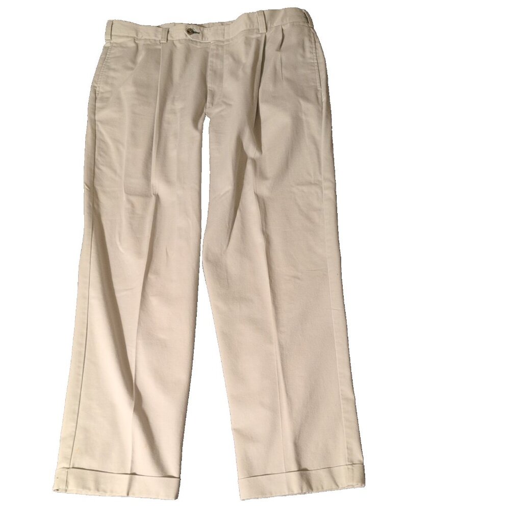 Tommy Hilfiger Chino Pants Men’s 40x32 Khaki Pleated Straight Leg Cuffed